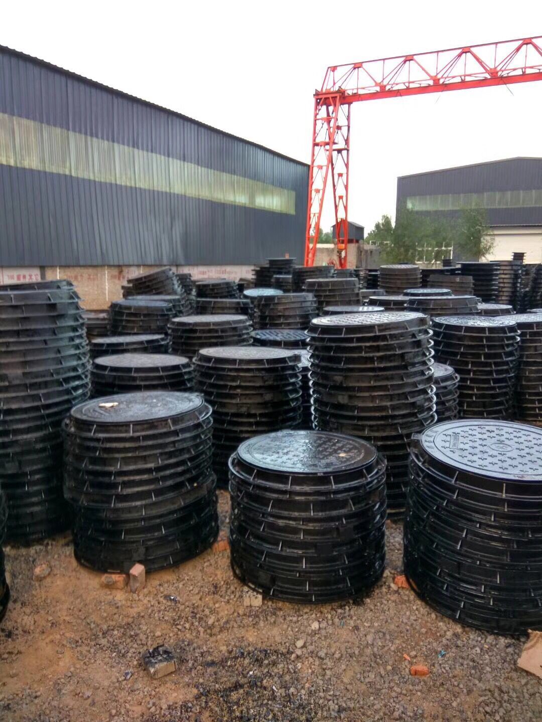 山東濟(jì)寧球墨鑄鐵井蓋生產(chǎn)廠(chǎng)家