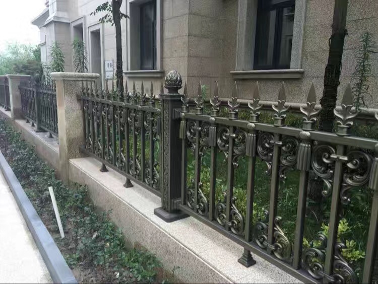 鐵藝護(hù)欄質(zhì)量保證措施