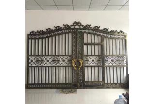 鐵藝大門的保養(yǎng)方法