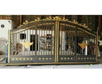 鐵藝大門安裝完成